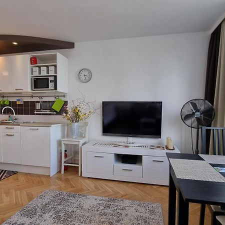 Like Home Flat B Varşova Dış mekan fotoğraf